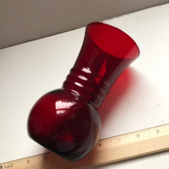 Vintage Ruby red and Emerald green glass vase - Picture 8 of 11